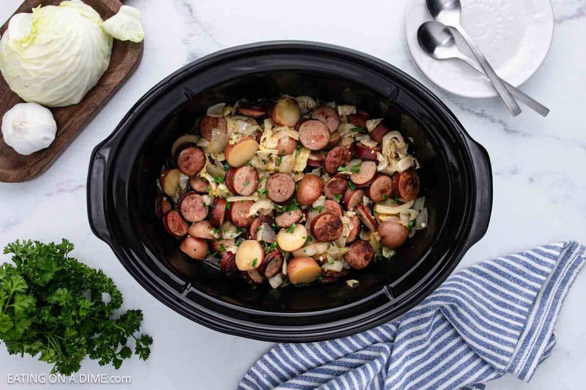 Budget-Friendly Slow Cooker Sausage & Cabbage Comfort Meal